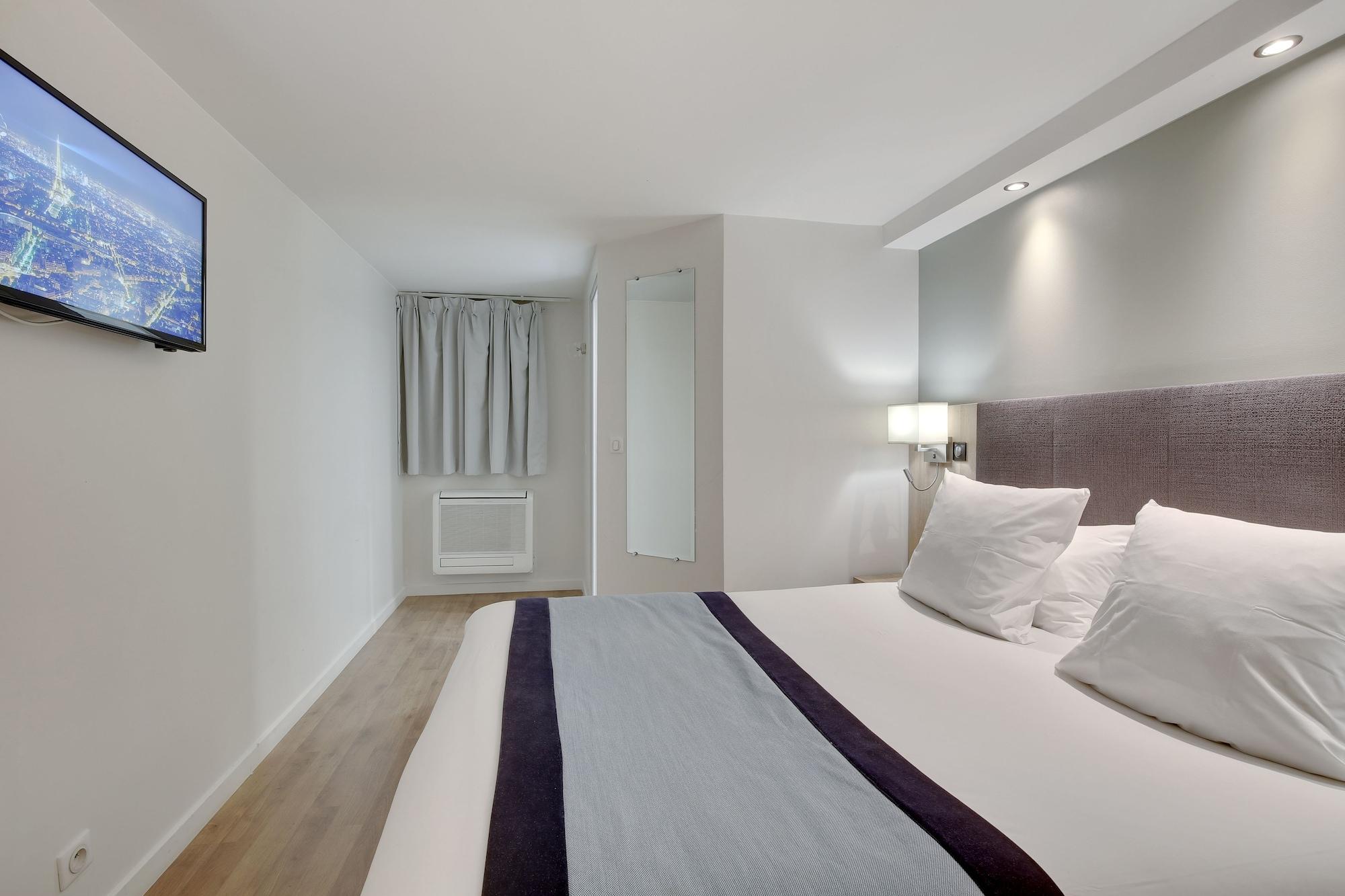 Hotel L'Amandier Нантер Екстериор снимка