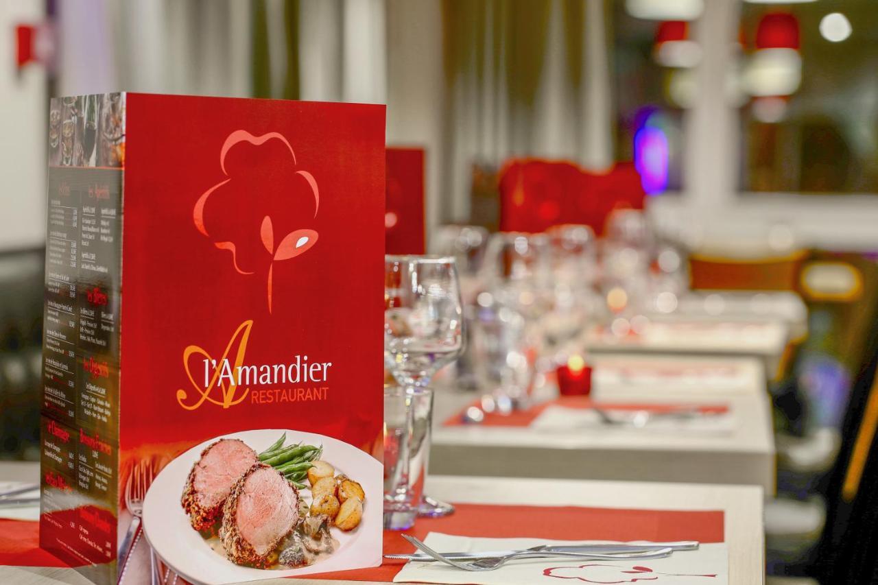 Hotel L'Amandier Нантер Екстериор снимка